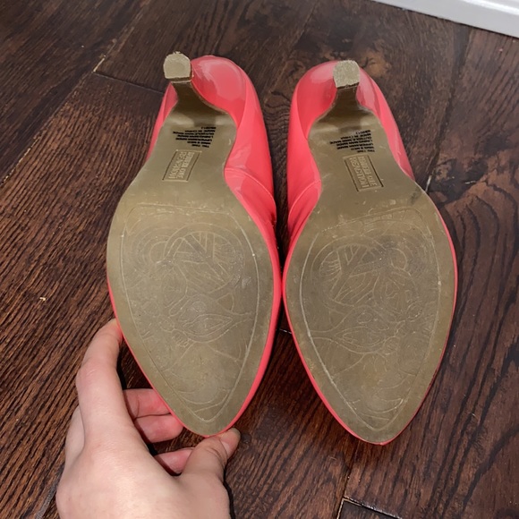 Kenneth Cole reaction tiki time heel - Picture 5 of 7